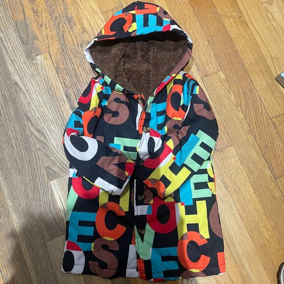 SHEIN Other - Girls winter jacket with hood. Alphabet theme 5T Fleece lined.
